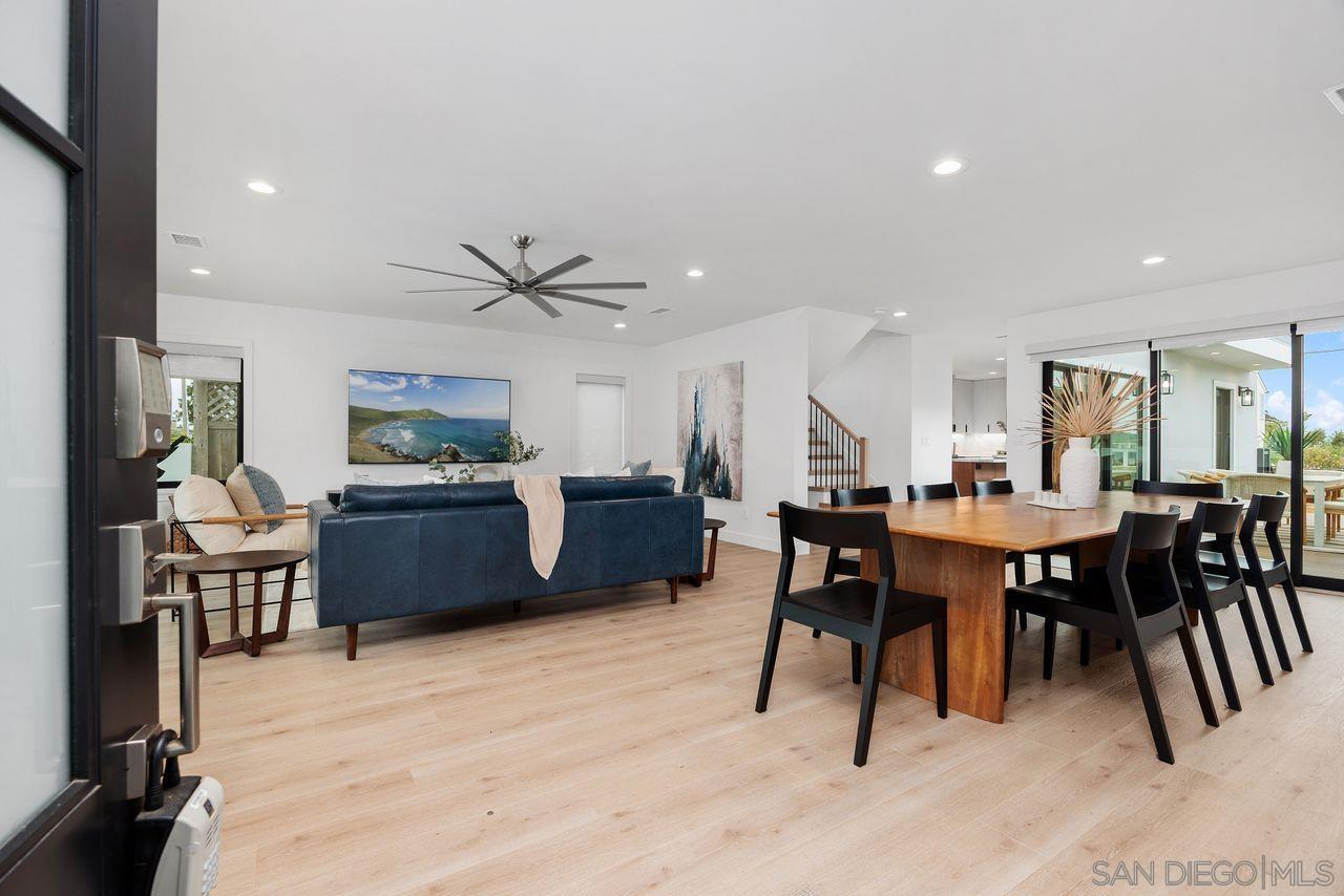 Detail Gallery Image 6 of 44 For 5303  Los Robles, Carlsbad,  CA 92008 - 5 Beds | 3/1 Baths