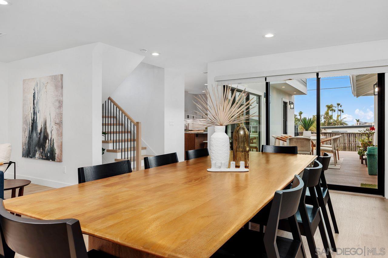 Detail Gallery Image 10 of 44 For 5303  Los Robles, Carlsbad,  CA 92008 - 5 Beds | 3/1 Baths