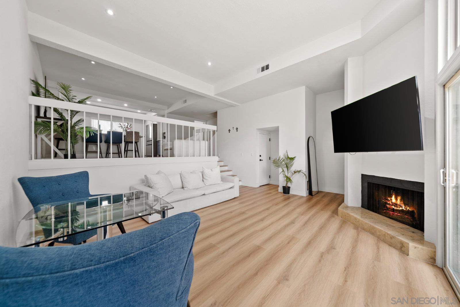 Detail Gallery Image 10 of 36 For 7410  Caminito Carlotta, San Diego,  CA 92120 - 2 Beds | 2/1 Baths