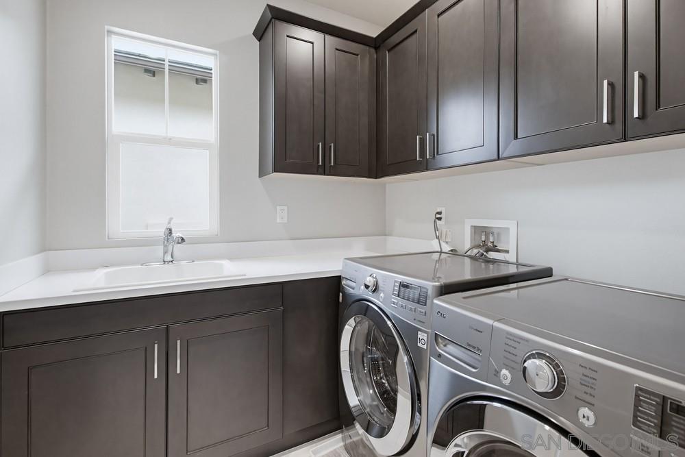 Detail Gallery Image 44 of 54 For 6682  Elegante Way, San Diego,  CA 92130 - 5 Beds | 5/1 Baths