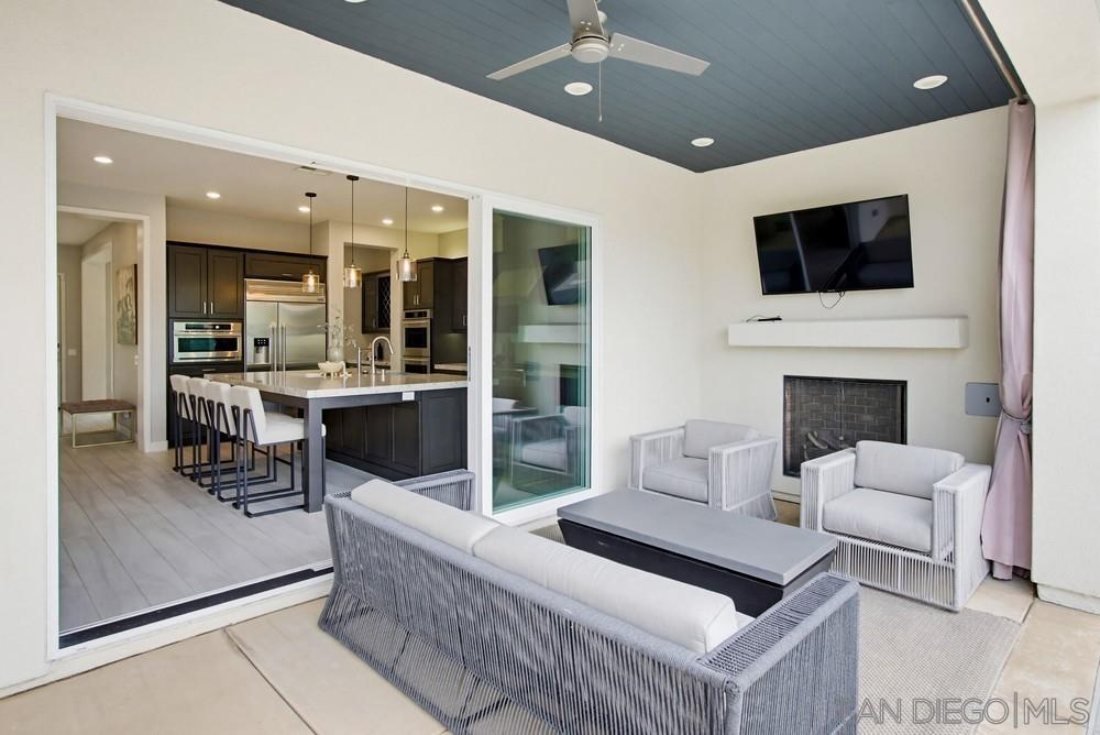 Detail Gallery Image 46 of 54 For 6682  Elegante Way, San Diego,  CA 92130 - 5 Beds | 5/1 Baths