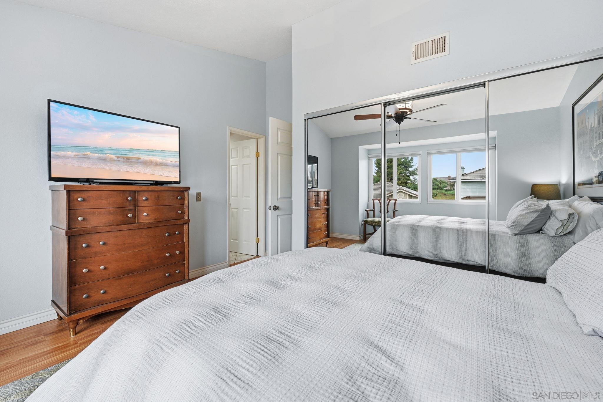 Detail Gallery Image 24 of 31 For 10847  Matinal Cir, San Diego,  CA 92127 - 3 Beds | 2/1 Baths