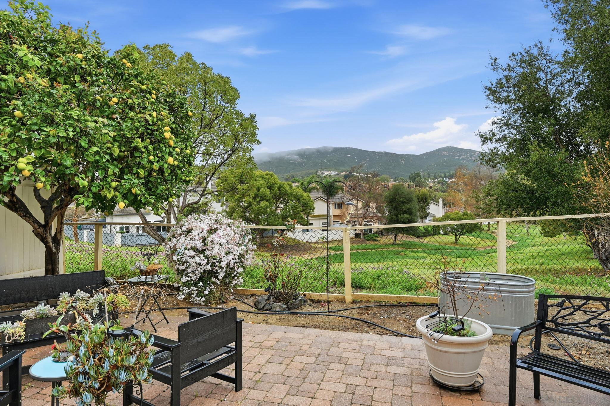 Detail Gallery Image 27 of 31 For 10847  Matinal Cir, San Diego,  CA 92127 - 3 Beds | 2/1 Baths