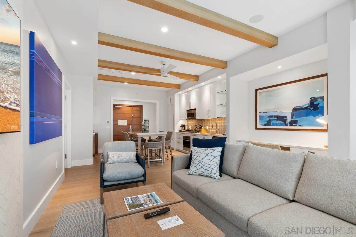 Detail Gallery Image 13 of 38 For 1500  Orange Ave  #7,  Coronado,  CA 92118 - 2 Beds | 2 Baths