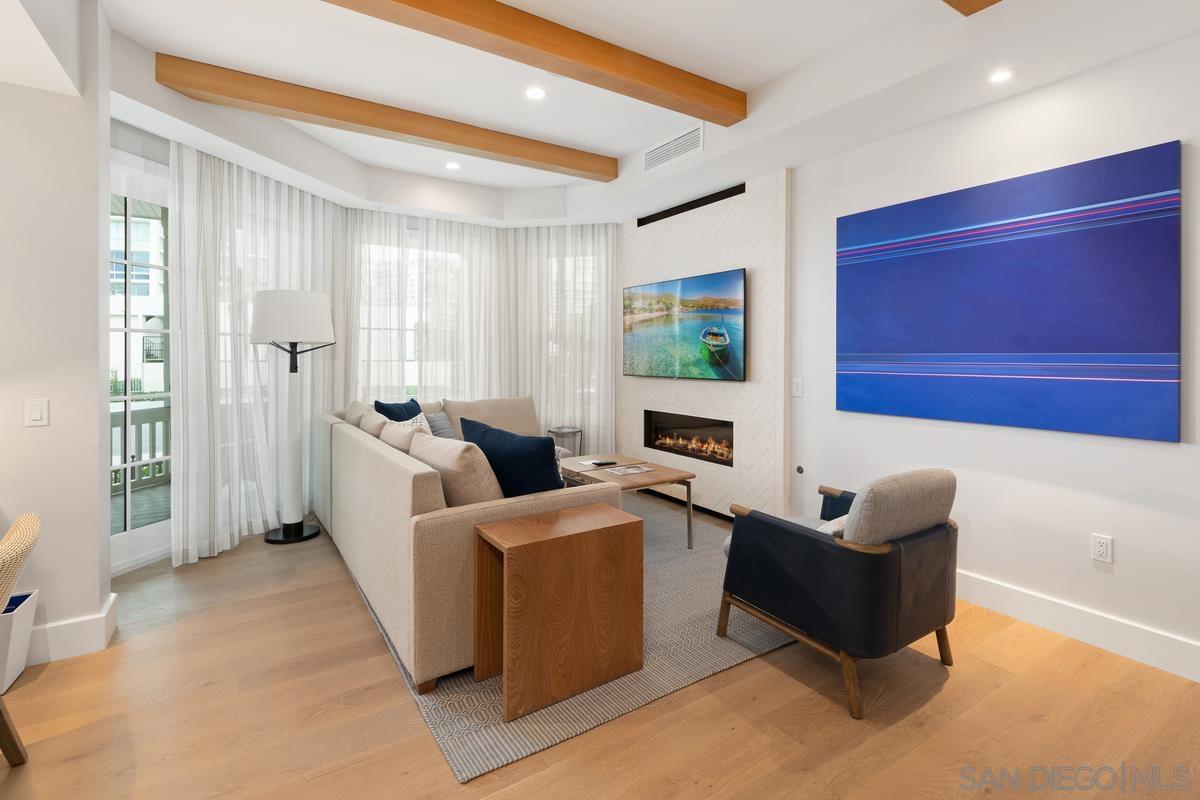 Detail Gallery Image 15 of 38 For 1500  Orange Ave  #7,  Coronado,  CA 92118 - 2 Beds | 2 Baths