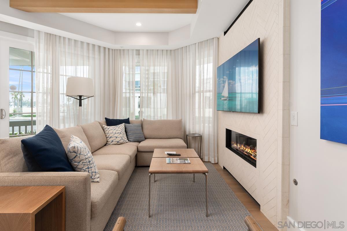 Detail Gallery Image 16 of 38 For 1500  Orange Ave  #7,  Coronado,  CA 92118 - 2 Beds | 2 Baths