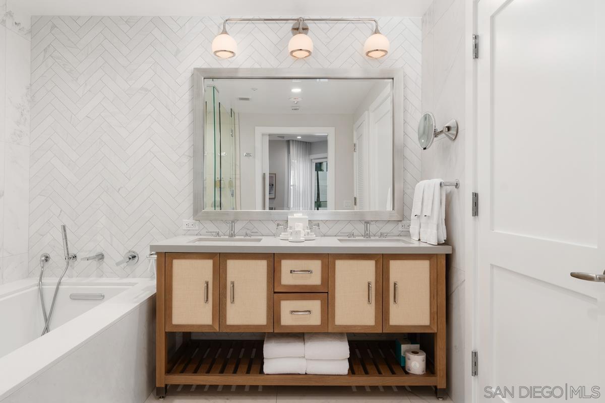 Detail Gallery Image 28 of 38 For 1500  Orange Ave  #7,  Coronado,  CA 92118 - 2 Beds | 2 Baths