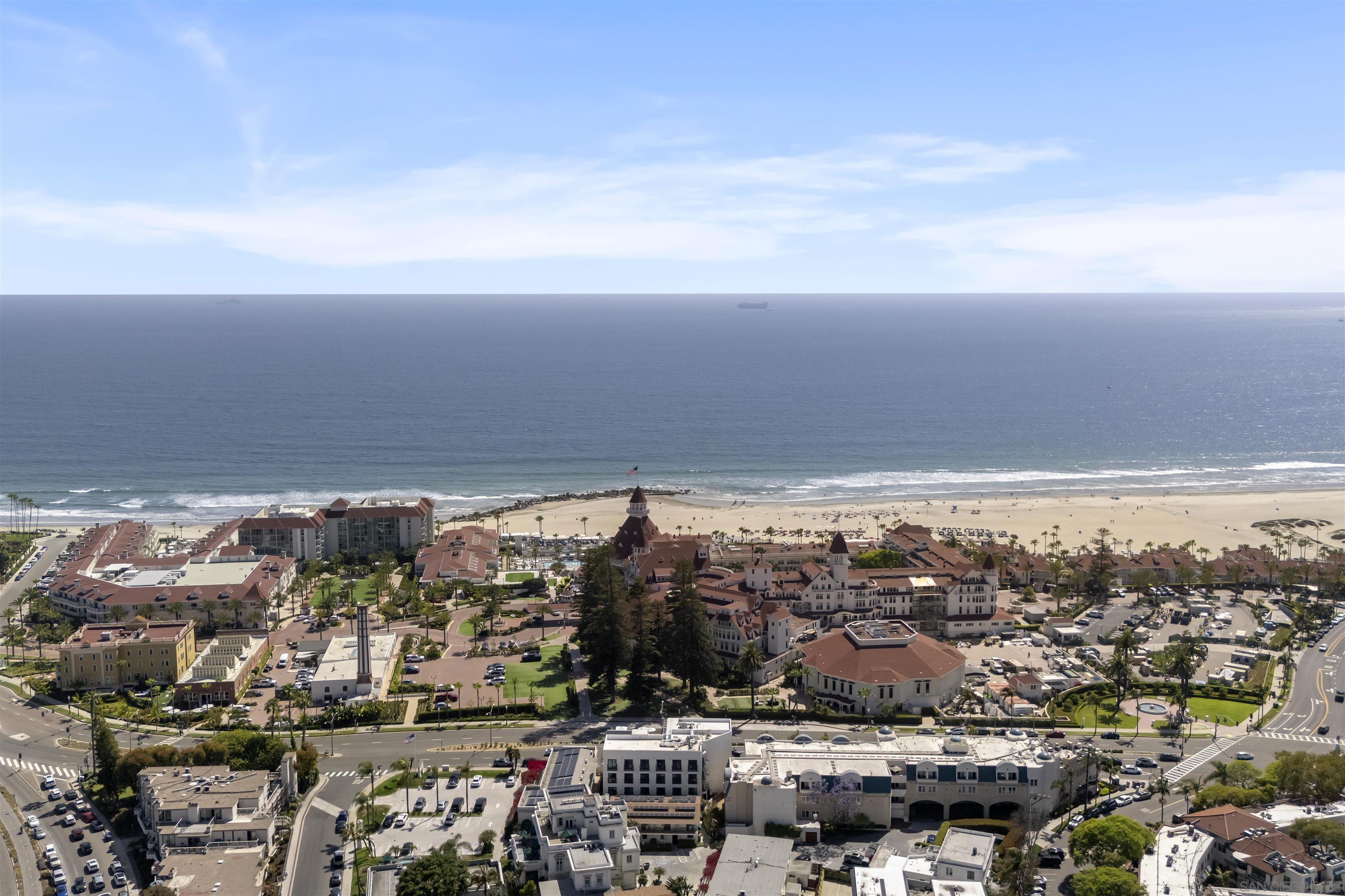 Detail Gallery Image 34 of 38 For 1500  Orange Ave  #7,  Coronado,  CA 92118 - 2 Beds | 2 Baths