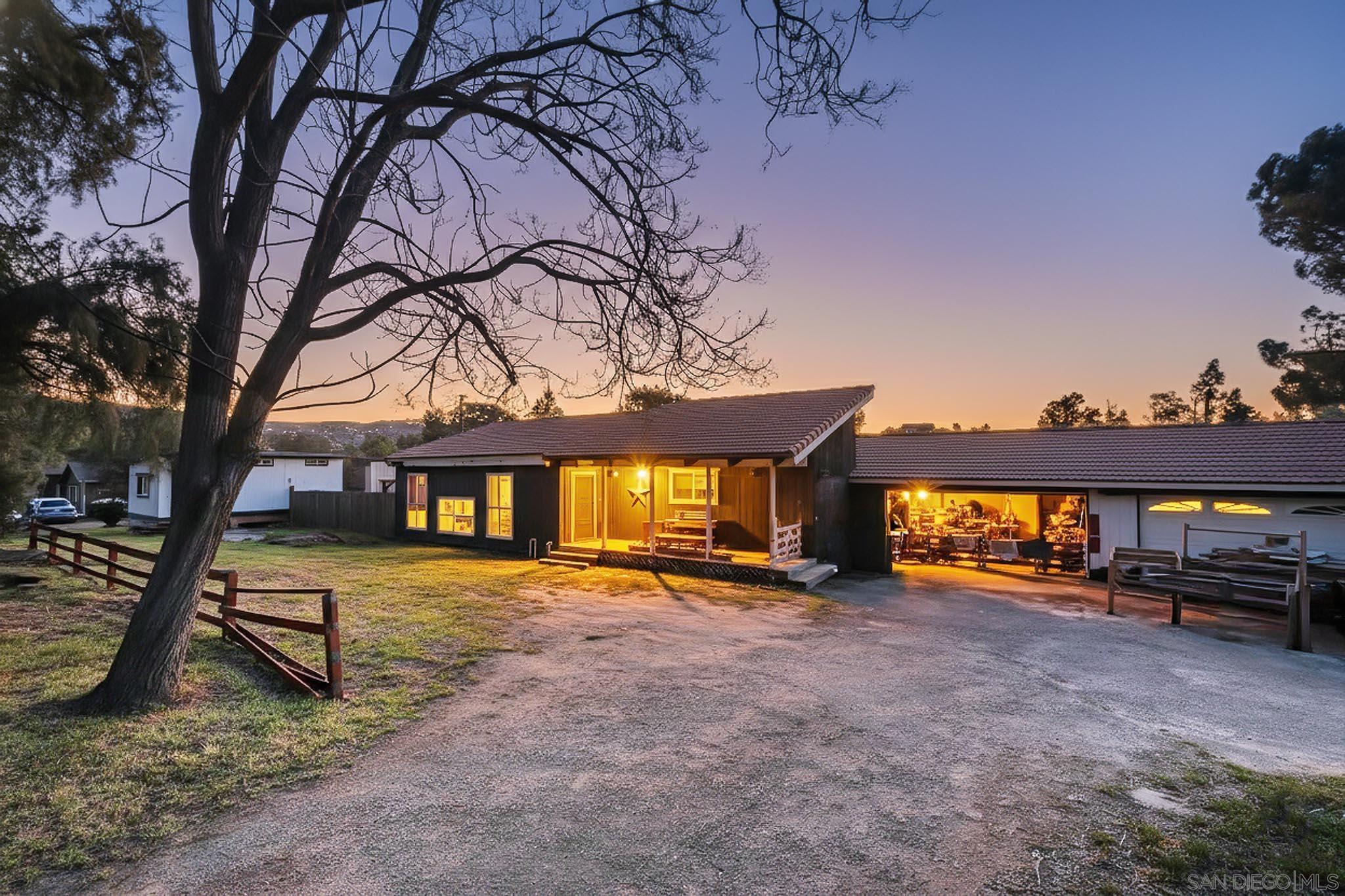 Front Image Thumbnail for SD260003481