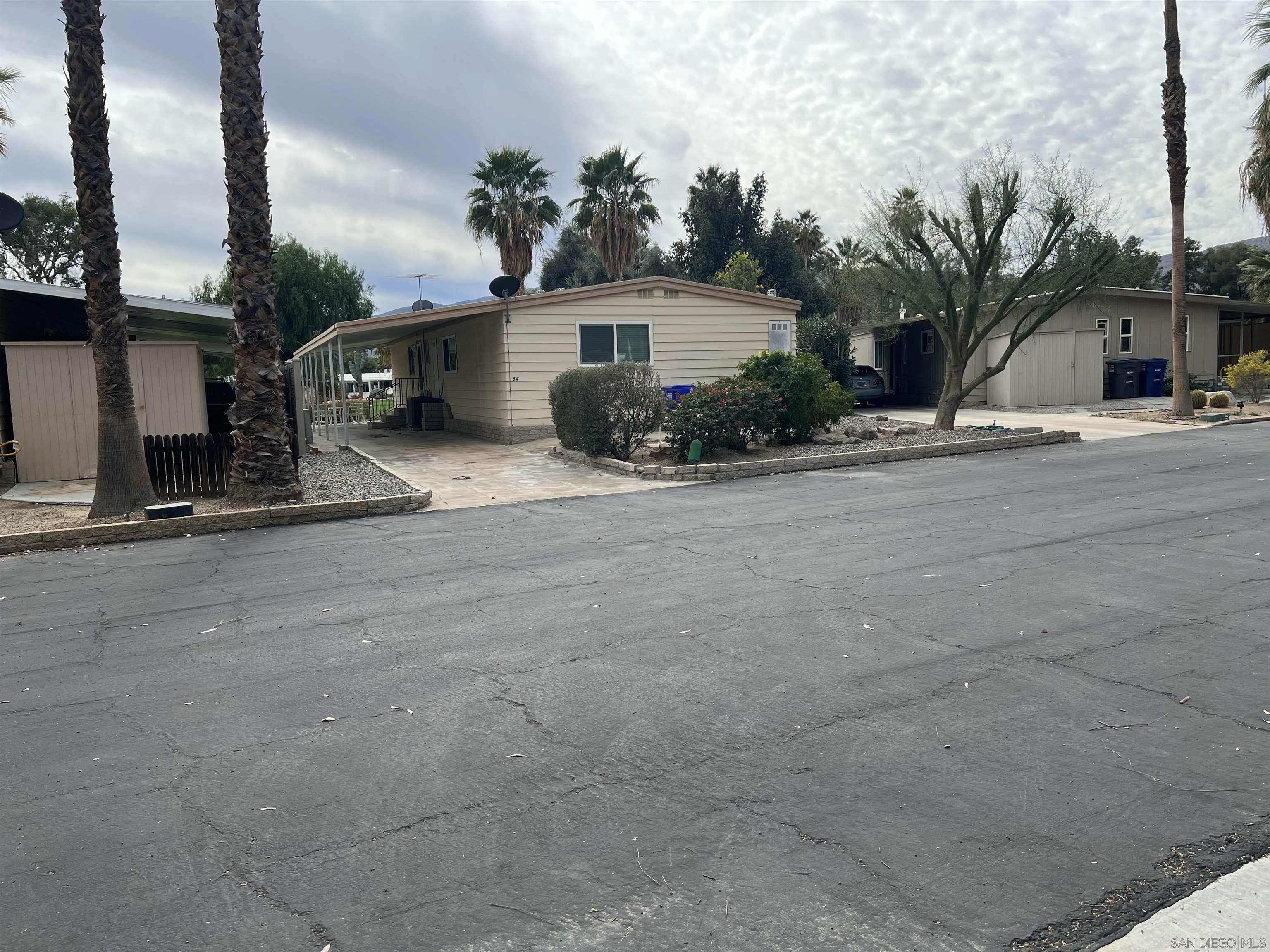 Detail Gallery Image 5 of 32 For 1010  Palm Canyon Dr  84, Borrego Springs,  CA 92004 - 2 Beds | 2 Baths