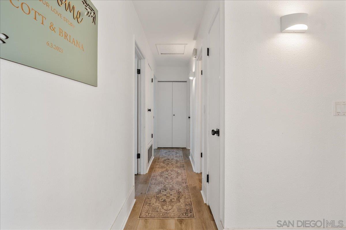 Detail Gallery Image 9 of 19 For 436 W Redondo Wy, Oceanside,  CA 92057 - 3 Beds | 2 Baths