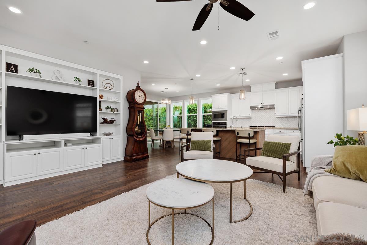 Detail Gallery Image 7 of 24 For 7958  Lusardi Creek Lane, San Diego,  CA 92127 - 3 Beds | 2 Baths