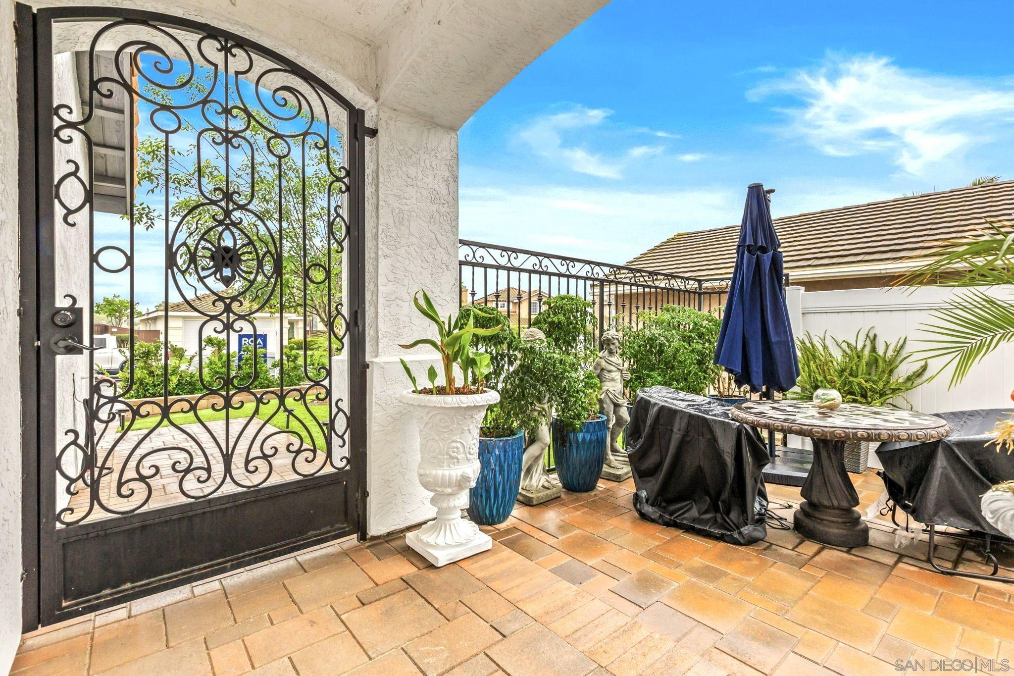 Detail Gallery Image 8 of 33 For 737  Duoro, Chula Vista,  CA 91910 - 3 Beds | 2/1 Baths