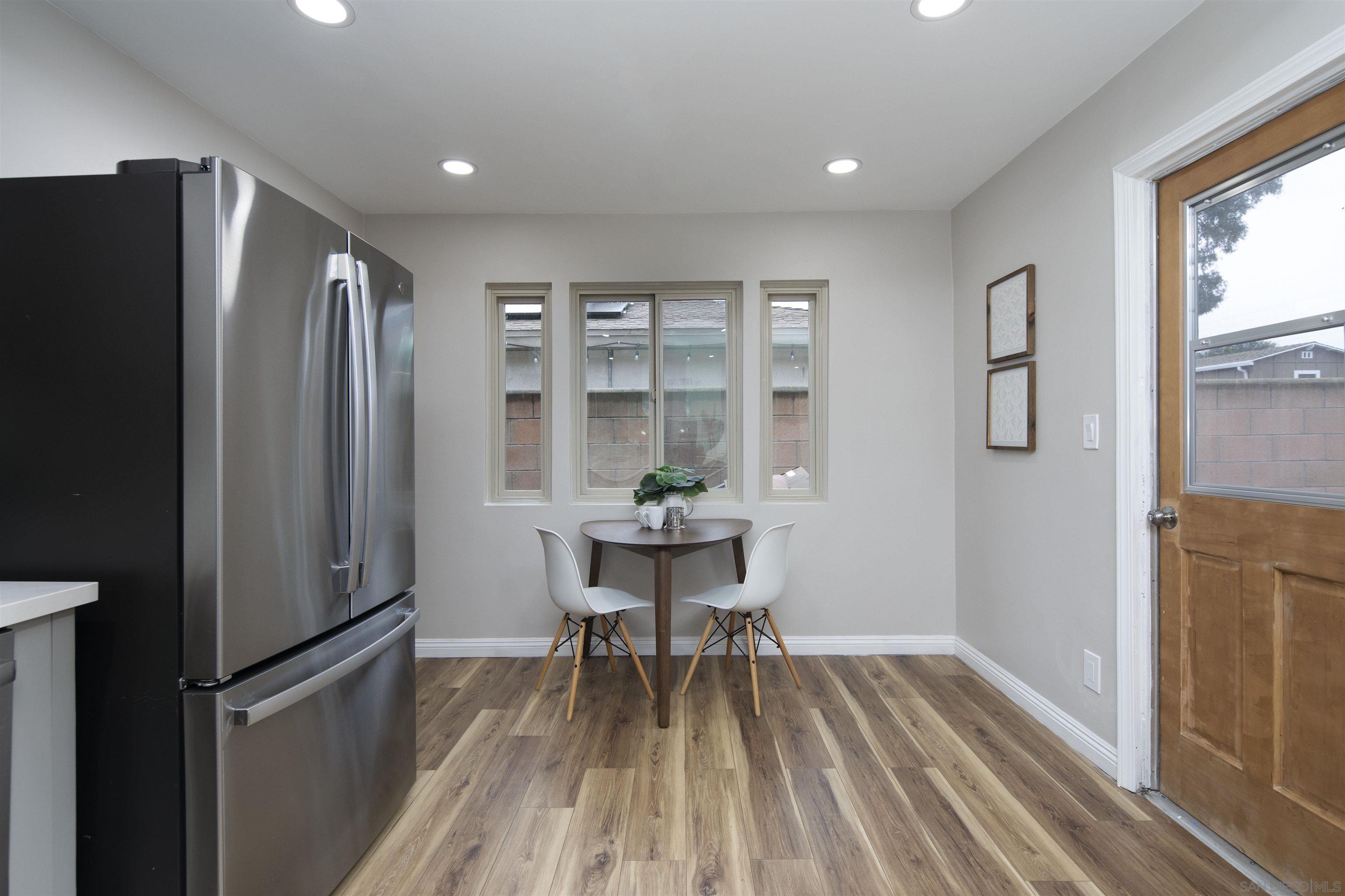 Detail Gallery Image 21 of 29 For 4413  Mount Henry Avenue, San Diego,  CA 92117 - 3 Beds | 2/1 Baths