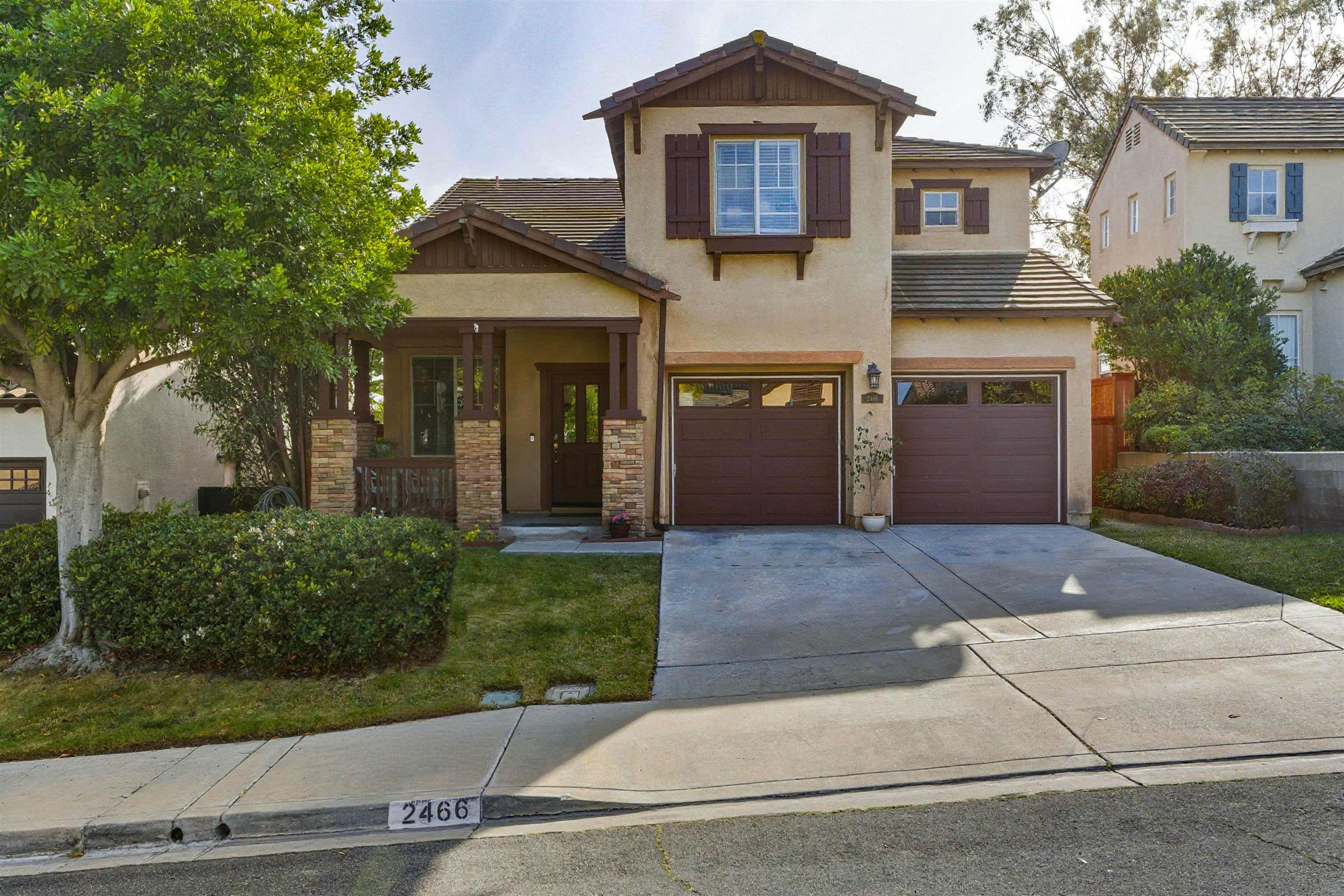 Detail Gallery Image 2 of 31 For 2466  Falcon Valley, Chula Vista,  CA 91914 - 4 Beds | 3 Baths