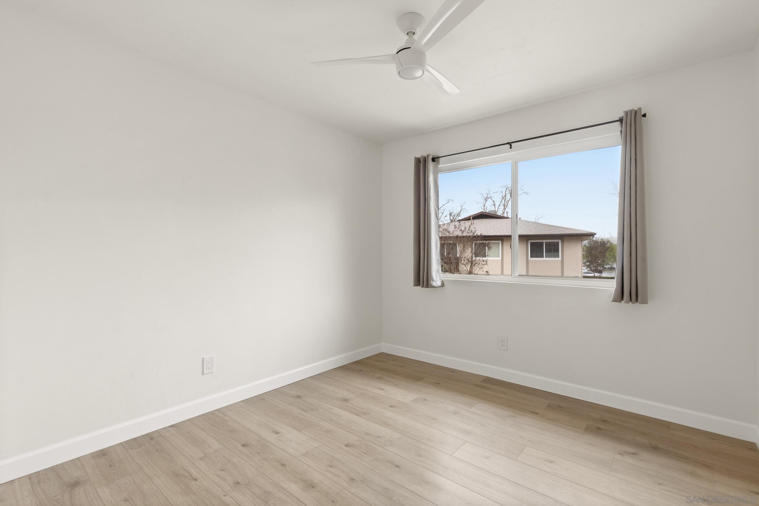 Detail Gallery Image 16 of 25 For 9855  Mission Greens Ct  #4,  Santee,  CA 92071 - 2 Beds | 1 Baths