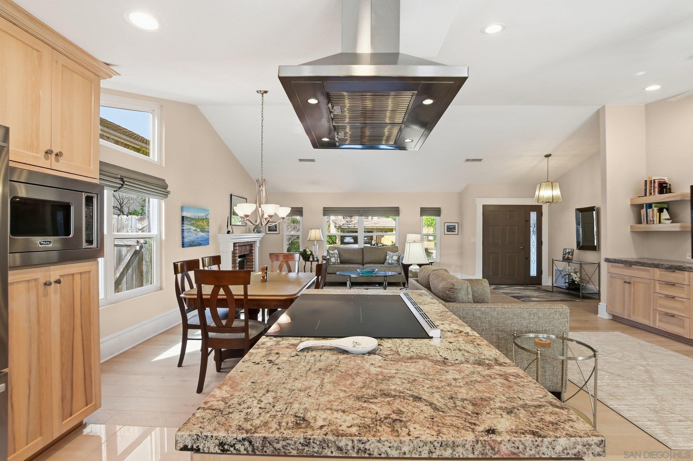 Detail Gallery Image 27 of 51 For 1693  Honeysuckle Ct, Encinitas,  CA 92024 - 3 Beds | 2 Baths