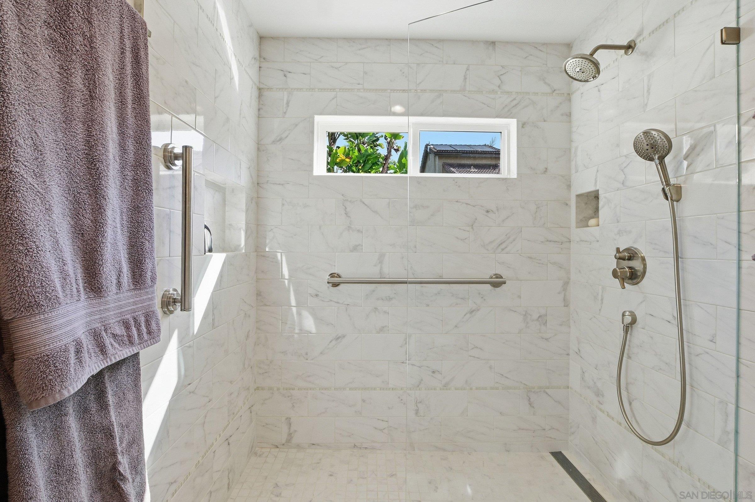 Detail Gallery Image 49 of 51 For 1693  Honeysuckle Ct, Encinitas,  CA 92024 - 3 Beds | 2 Baths