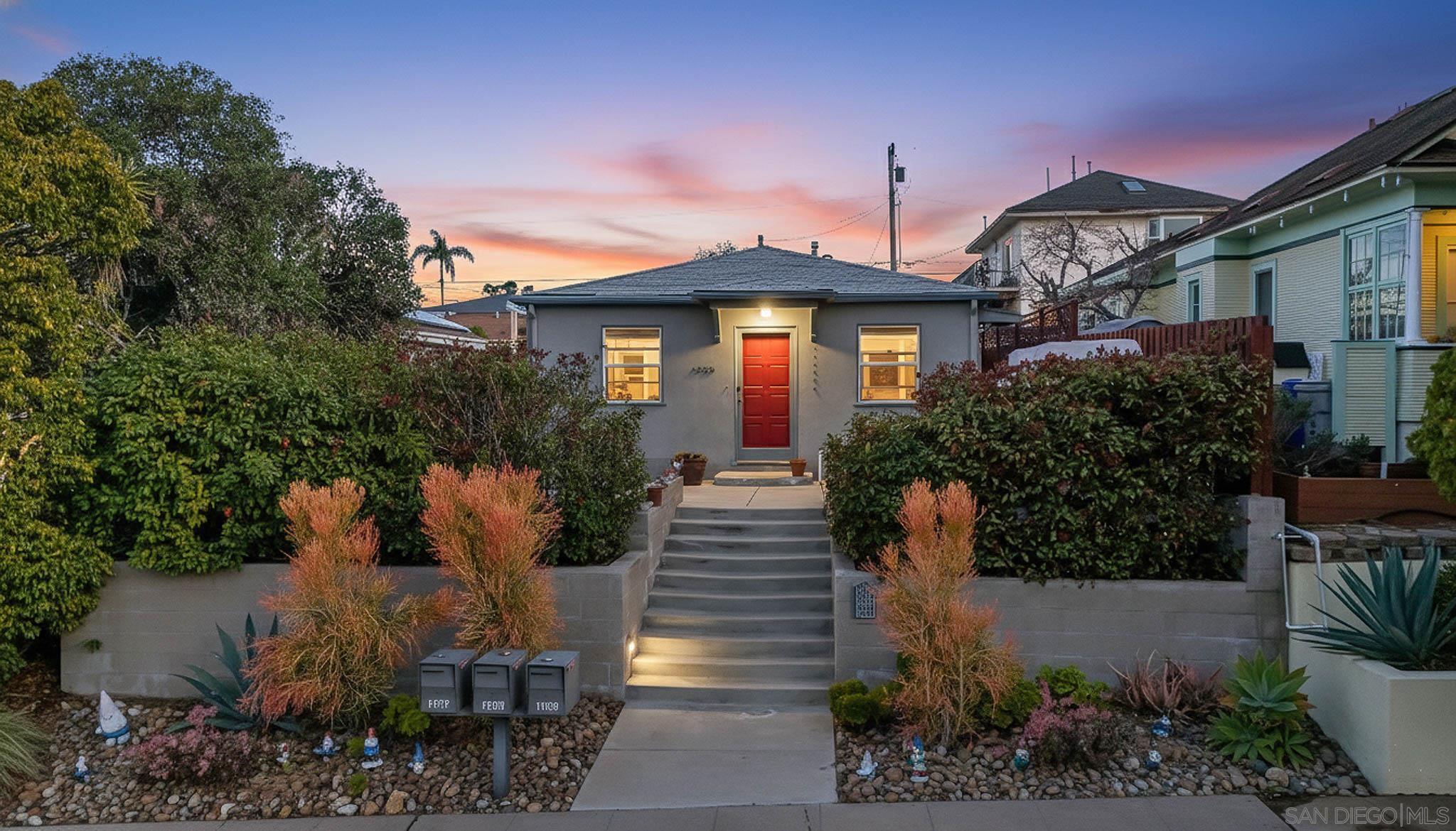 Front Image Thumbnail for SD260003500