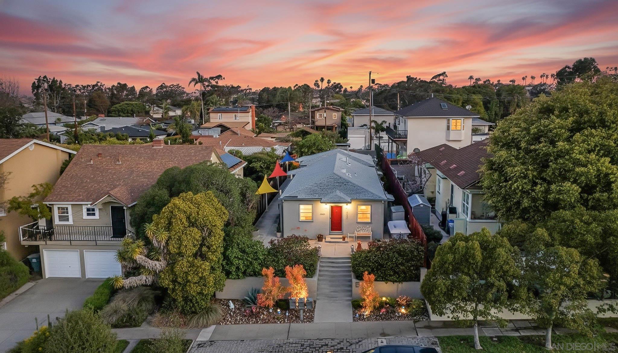 Detail Gallery Image 3 of 28 For 1078-82  Hayes Ave, San Diego,  CA 92103 - – Beds | – Baths