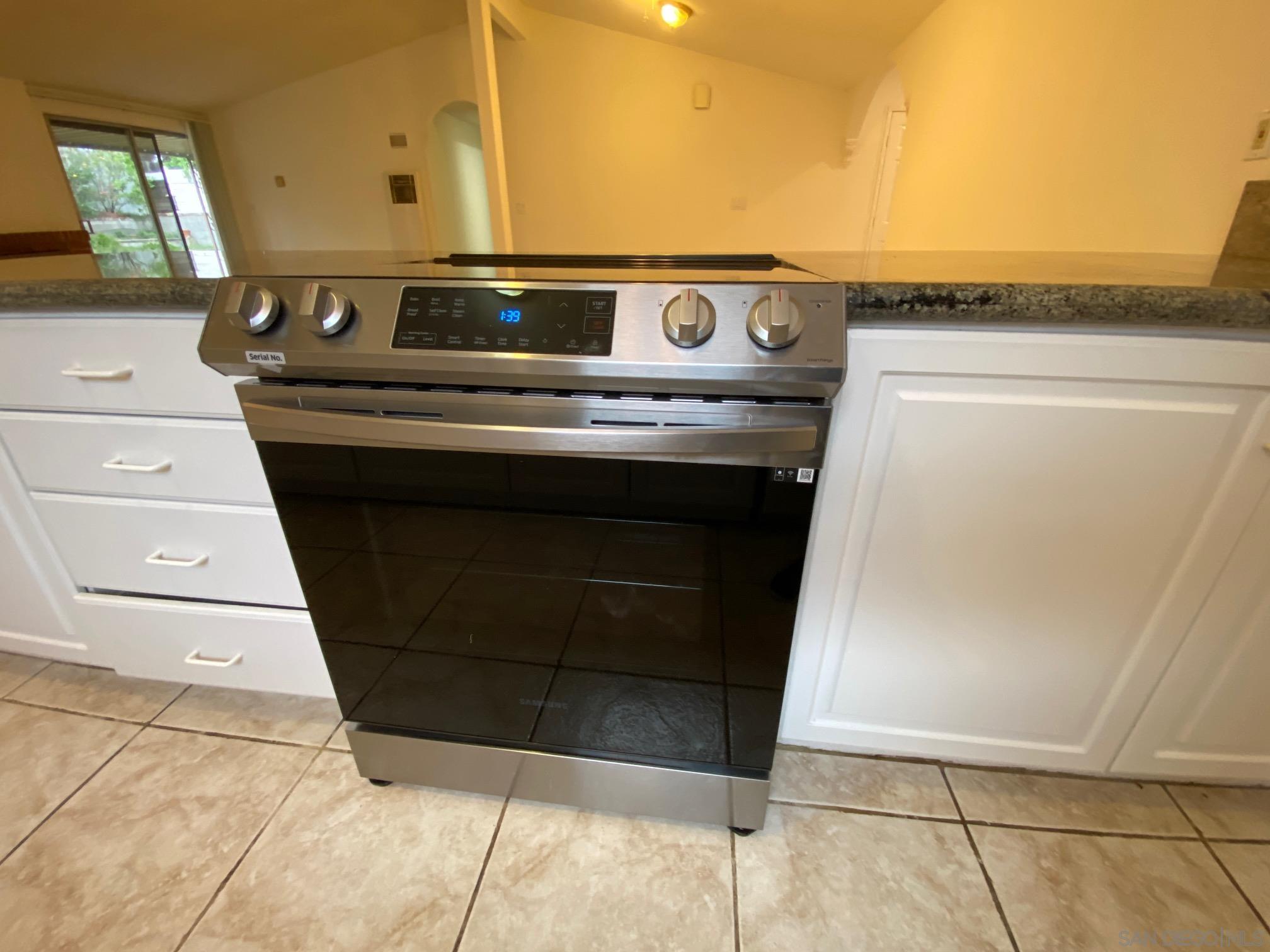 Detail Gallery Image 15 of 33 For 9516  Larrabee Ave, San Diego,  CA 92123 - 4 Beds | 3 Baths