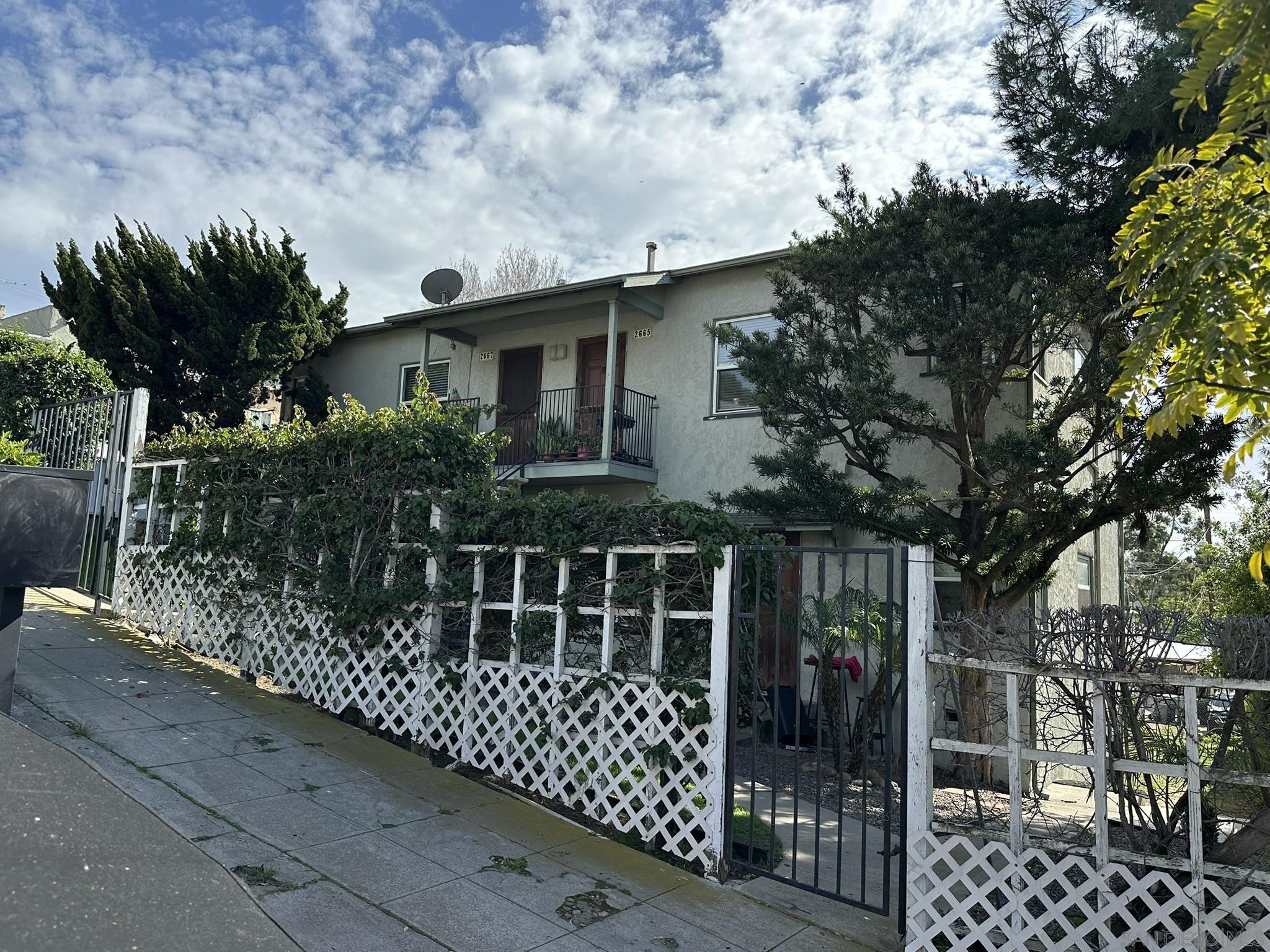 Detail Gallery Image 4 of 13 For 2663-67  E Street, San Diego,  CA 92102 - – Beds | – Baths