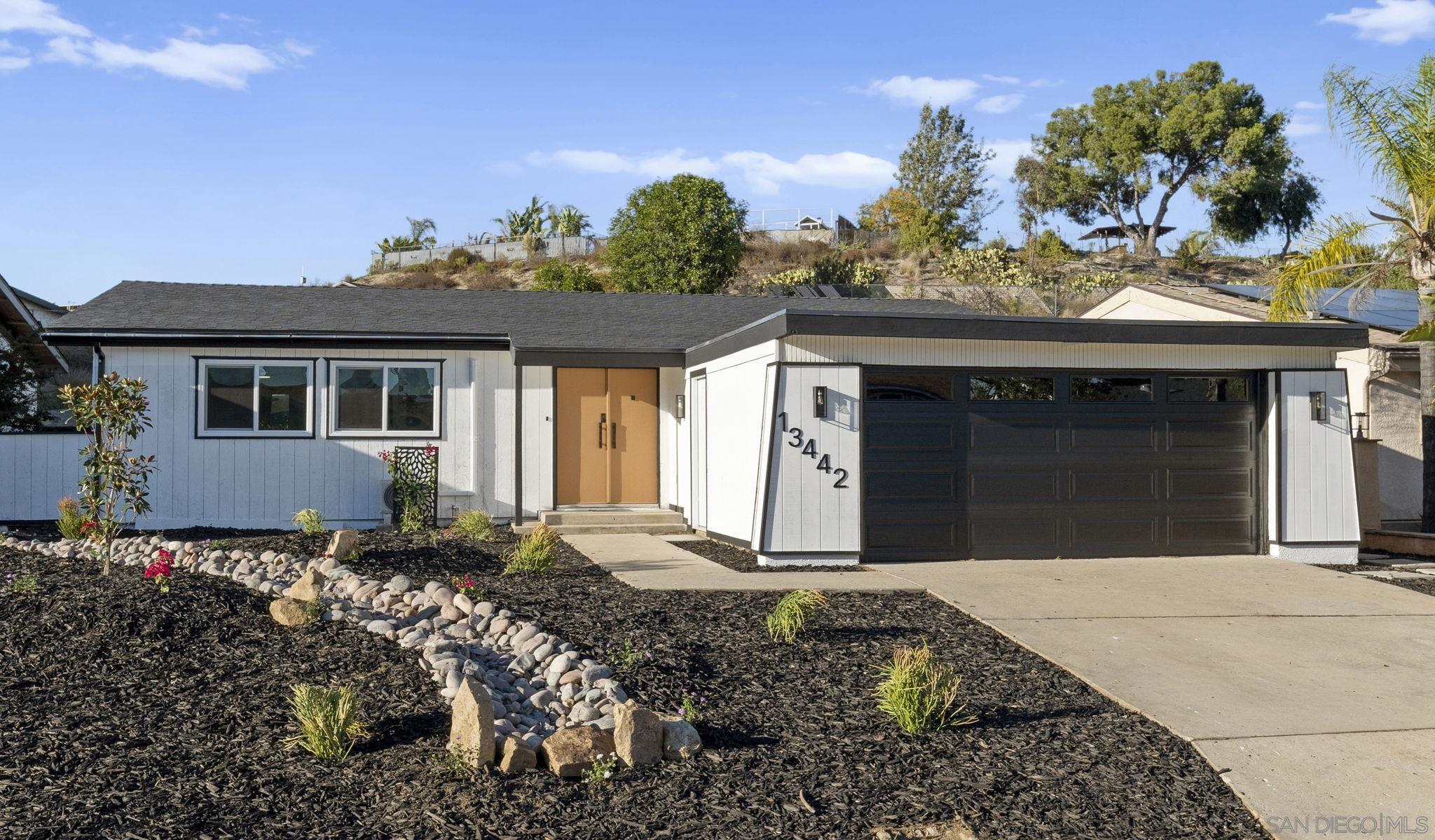 Detail Gallery Image 15 of 15 For 13442  Mountainside Dr, Poway,  CA 92064 - 3 Beds | 2 Baths