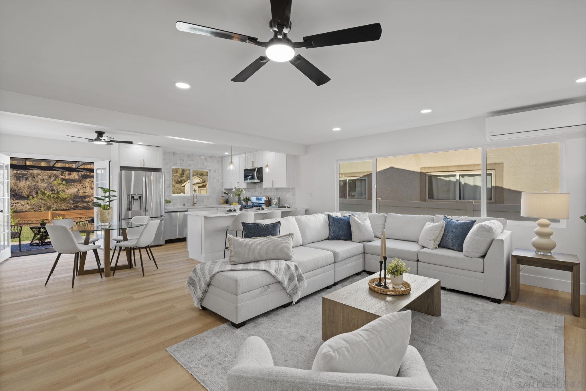 Detail Gallery Image 5 of 15 For 13442  Mountainside Dr, Poway,  CA 92064 - 3 Beds | 2 Baths