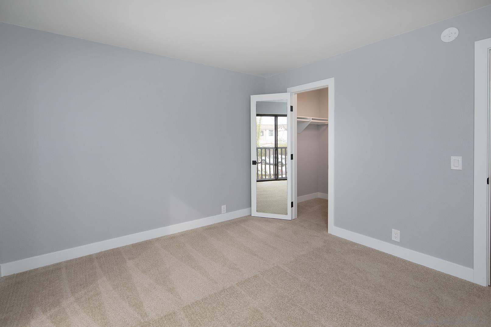 Detail Gallery Image 10 of 13 For 7601  Eads Street, La Jolla,  CA 92037 - 2 Beds | 2 Baths