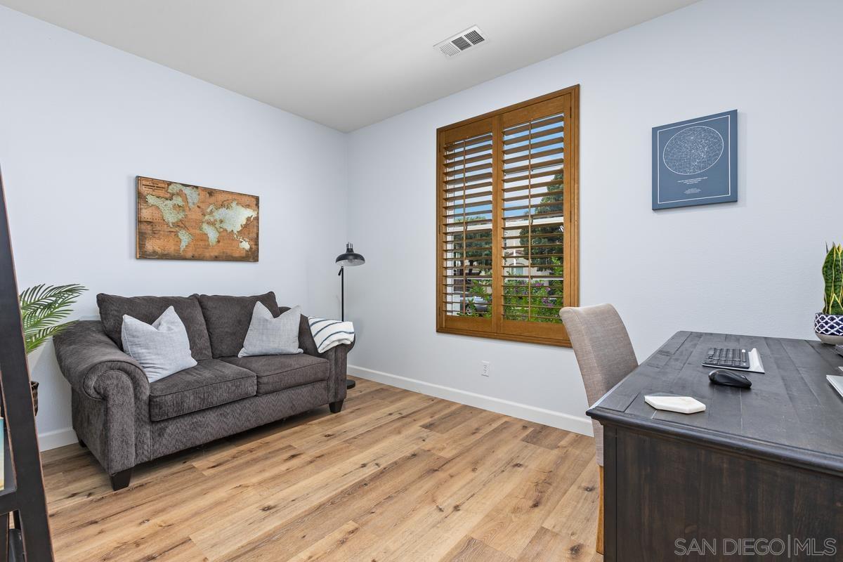 Detail Gallery Image 18 of 48 For 3476  Pleasant Vale Dr, Carlsbad,  CA 92010 - 4 Beds | 2/1 Baths