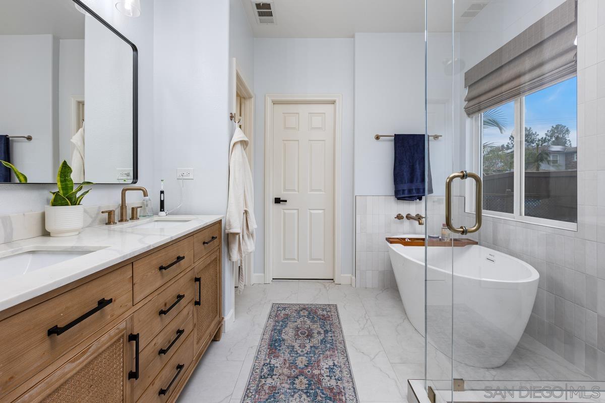 Detail Gallery Image 22 of 48 For 3476  Pleasant Vale Dr, Carlsbad,  CA 92010 - 4 Beds | 2/1 Baths