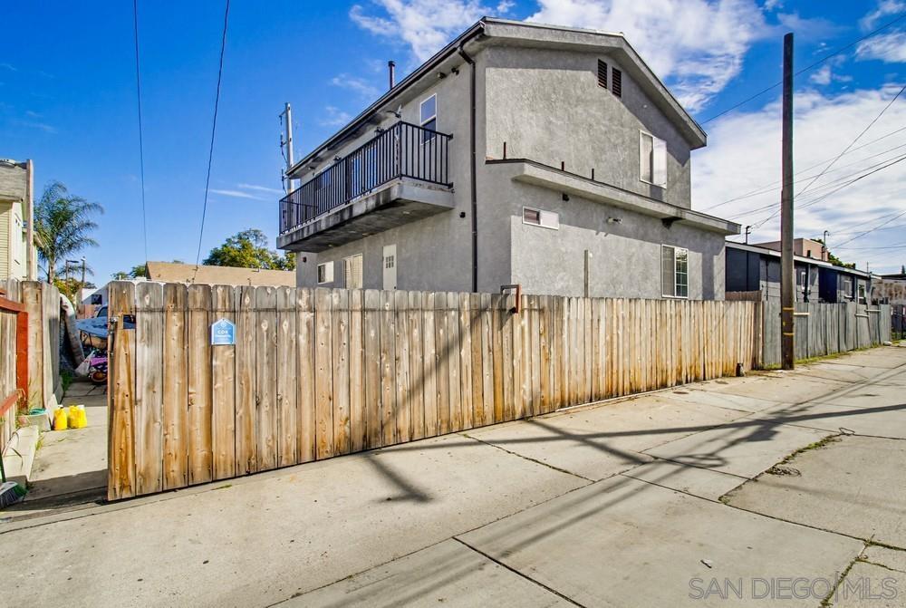 Detail Gallery Image 2 of 68 For 1859-1861  Irving Ave, San Diego,  CA 92113 - – Beds | – Baths