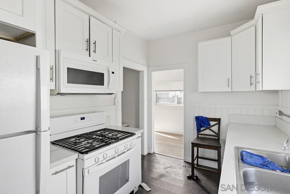 Detail Gallery Image 21 of 68 For 1859-1861  Irving Ave, San Diego,  CA 92113 - – Beds | – Baths