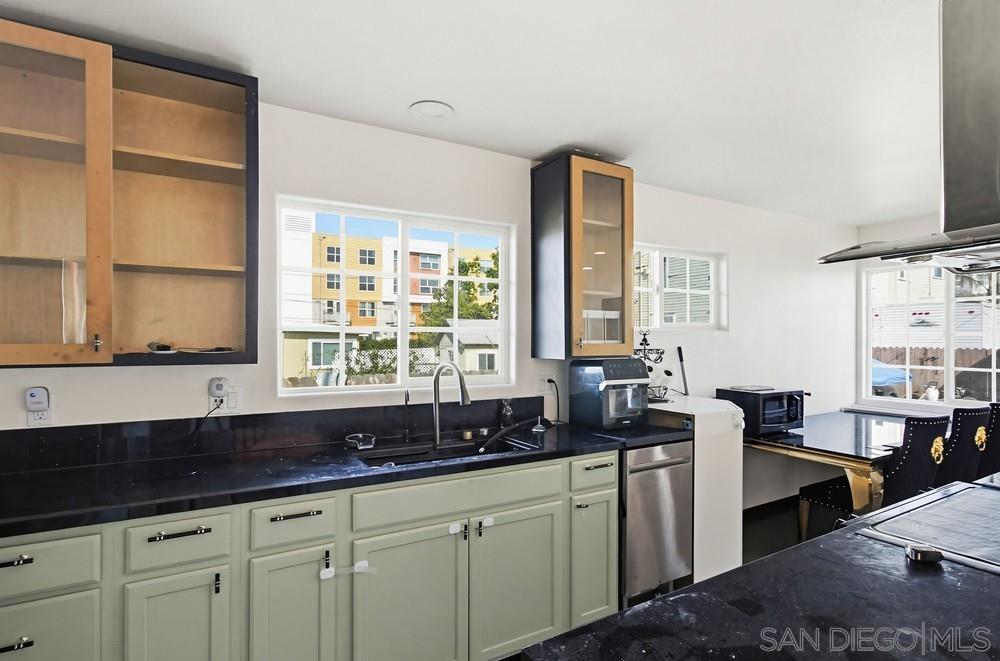 Detail Gallery Image 54 of 68 For 1859-1861  Irving Ave, San Diego,  CA 92113 - – Beds | – Baths