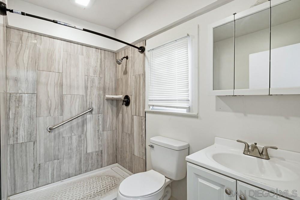 Detail Gallery Image 56 of 68 For 1859-1861  Irving Ave, San Diego,  CA 92113 - – Beds | – Baths