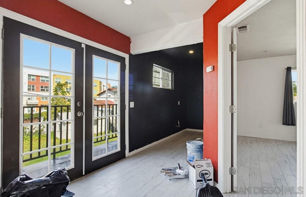 Detail Gallery Image 9 of 68 For 1859-1861  Irving Ave, San Diego,  CA 92113 - – Beds | – Baths