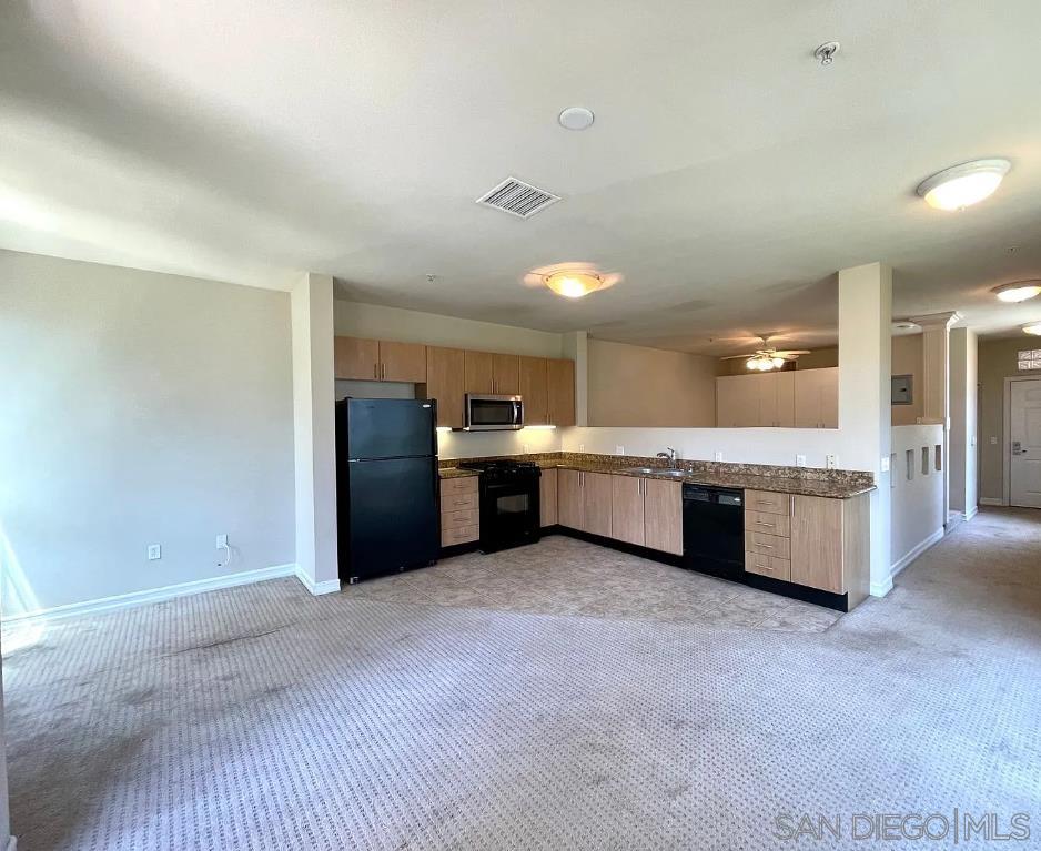 Detail Gallery Image 2 of 20 For 1465  C St  3321, San Diego,  CA 92101 - 0 Beds | 1 Baths