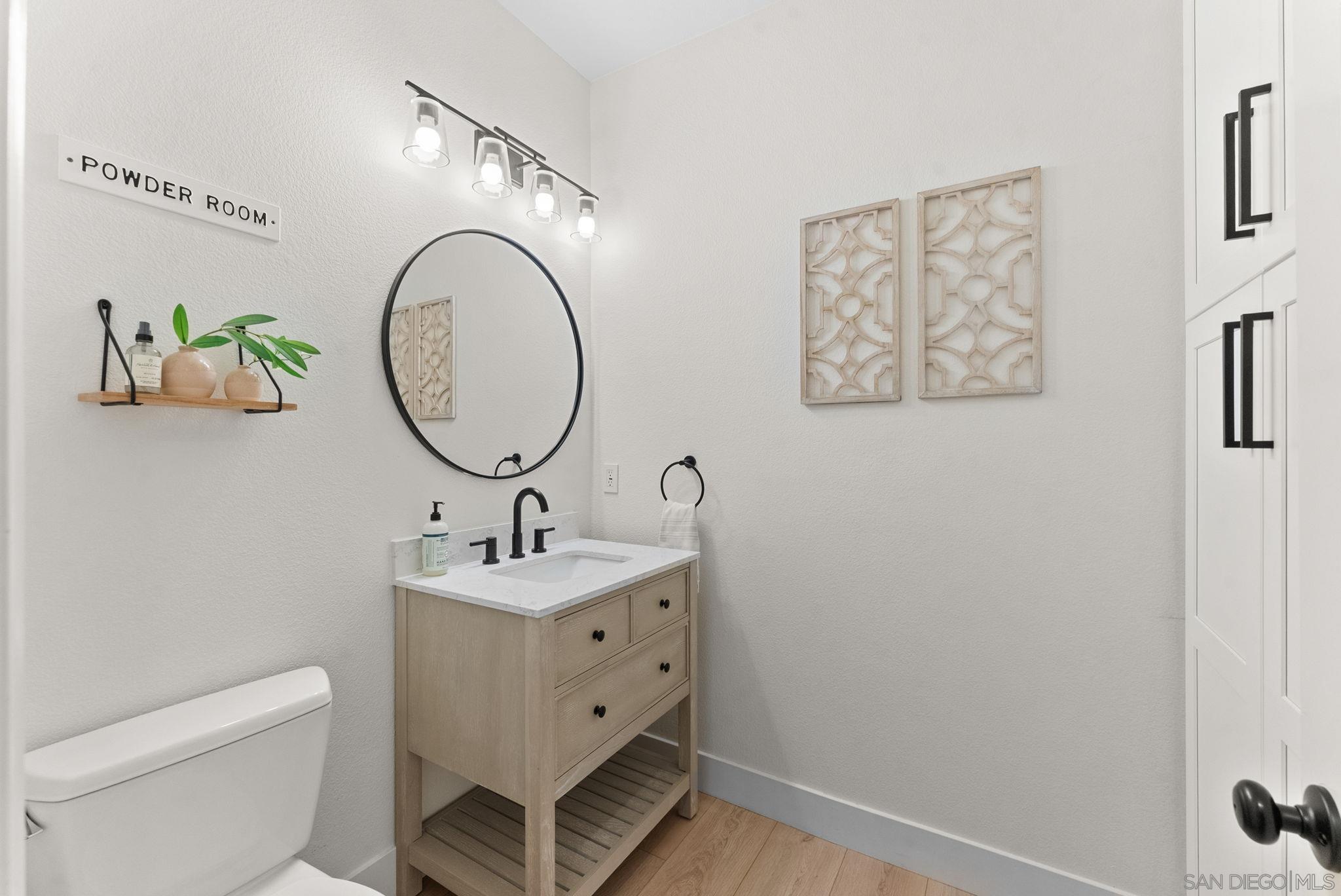 Detail Gallery Image 12 of 31 For 6029  Rancho Bravado, Carlsbad,  CA 92009 - 3 Beds | 2/1 Baths