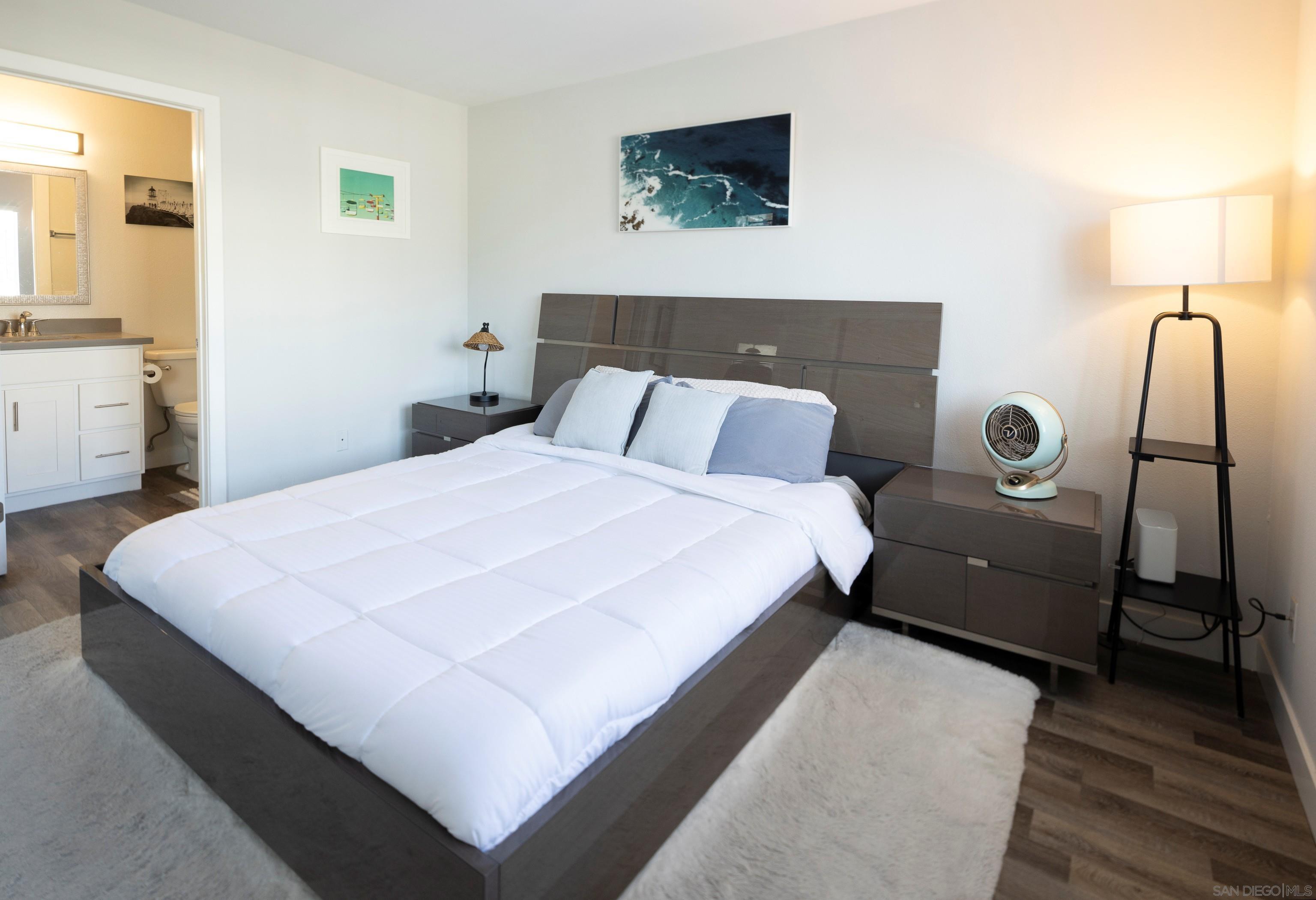 Detail Gallery Image 11 of 16 For 103  Mangano Cir, Encinitas,  CA 92024 - 2 Beds | 2 Baths