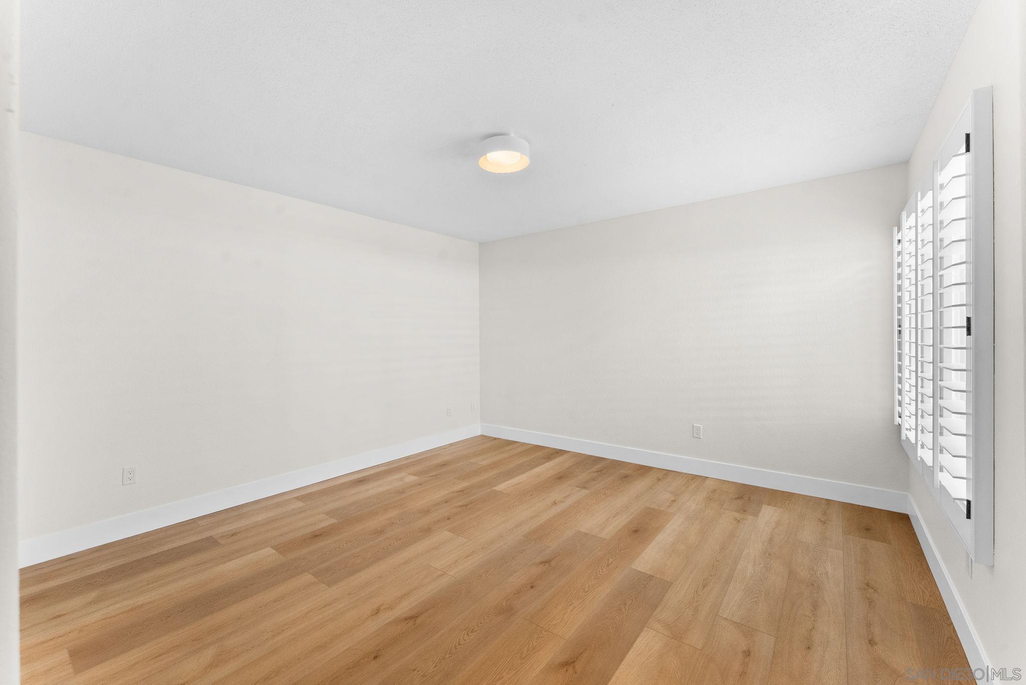 Detail Gallery Image 21 of 31 For 4676  Barcelona Way, Oceanside,  CA 92056 - 3 Beds | 2 Baths