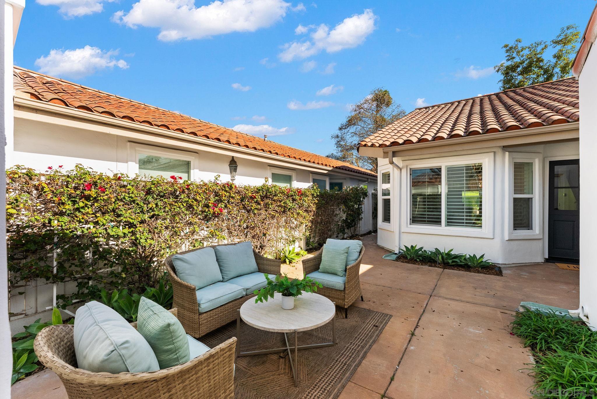 Detail Gallery Image 30 of 31 For 4676  Barcelona Way, Oceanside,  CA 92056 - 3 Beds | 2 Baths