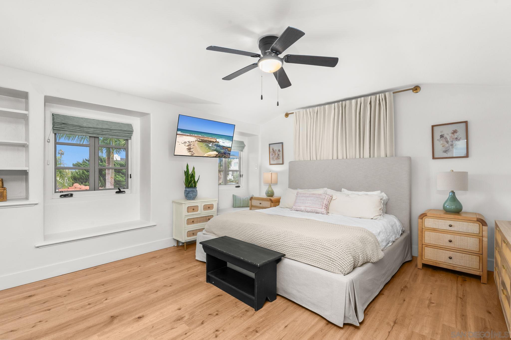 Detail Gallery Image 34 of 65 For 2318  Plum St, San Diego,  CA 92106 - 4 Beds | 4/1 Baths