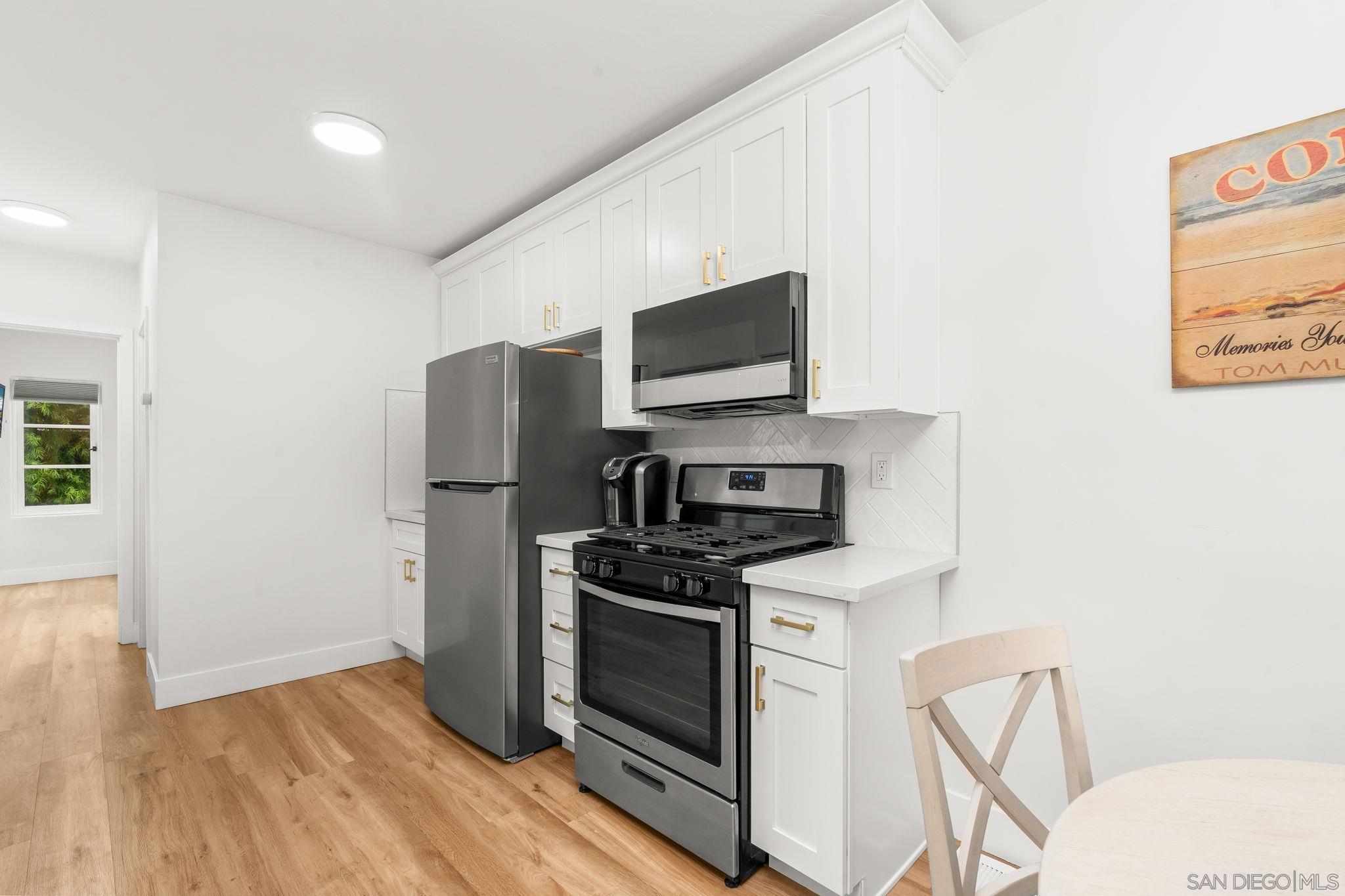 Detail Gallery Image 47 of 65 For 2318  Plum St, San Diego,  CA 92106 - 4 Beds | 4/1 Baths