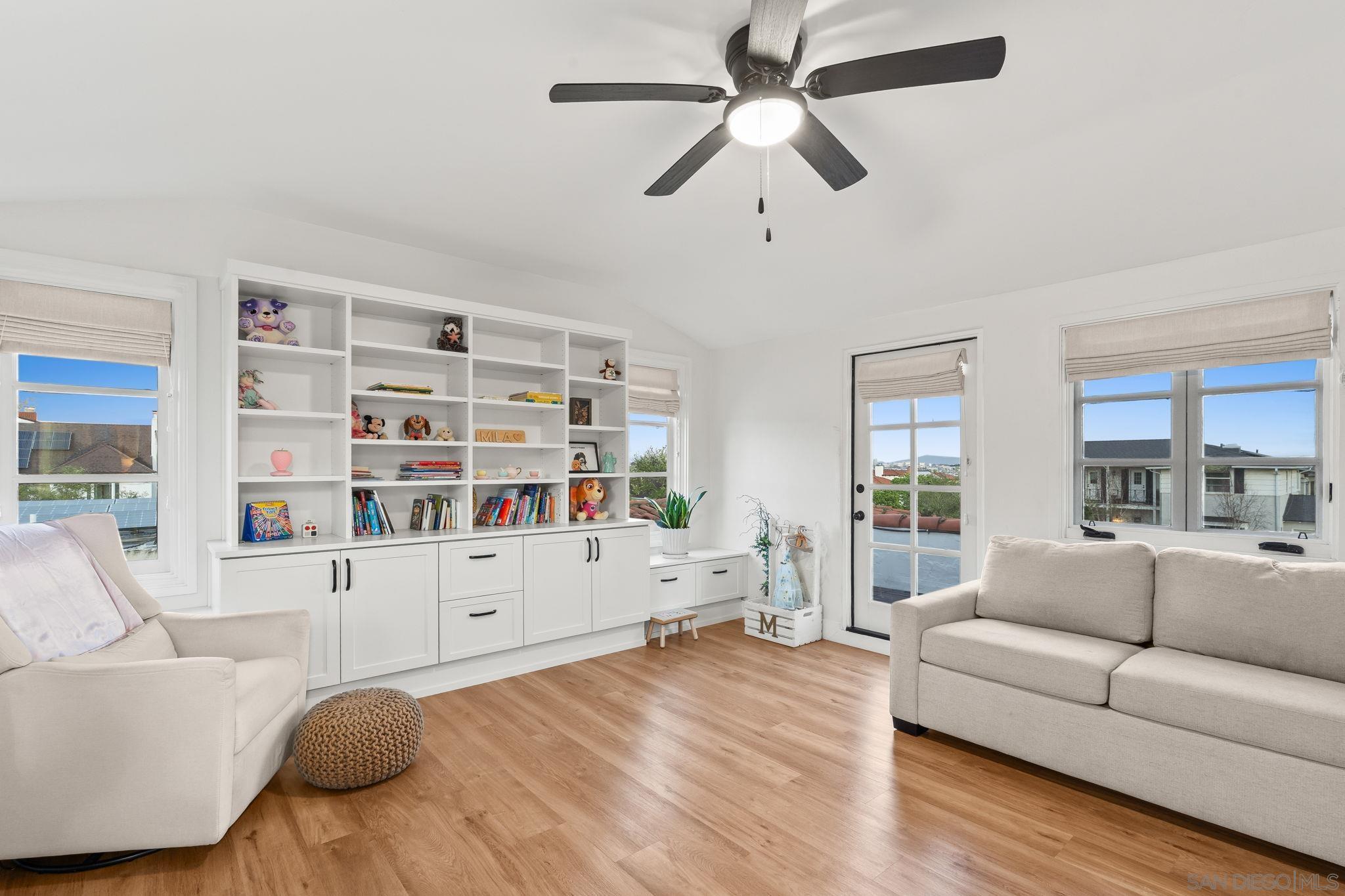 Detail Gallery Image 56 of 65 For 2318  Plum St, San Diego,  CA 92106 - 4 Beds | 4/1 Baths