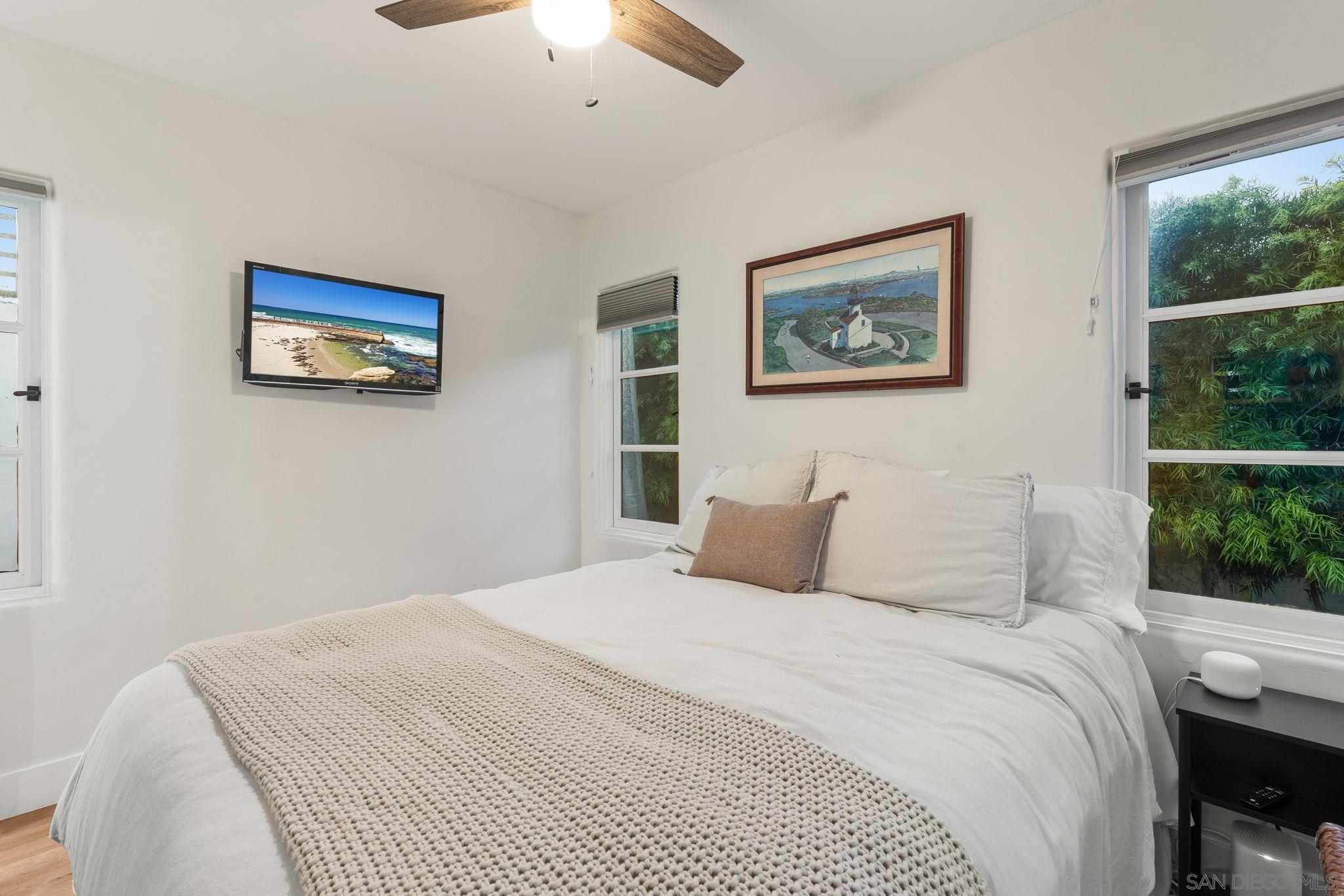 Detail Gallery Image 59 of 65 For 2318  Plum St, San Diego,  CA 92106 - 4 Beds | 4/1 Baths