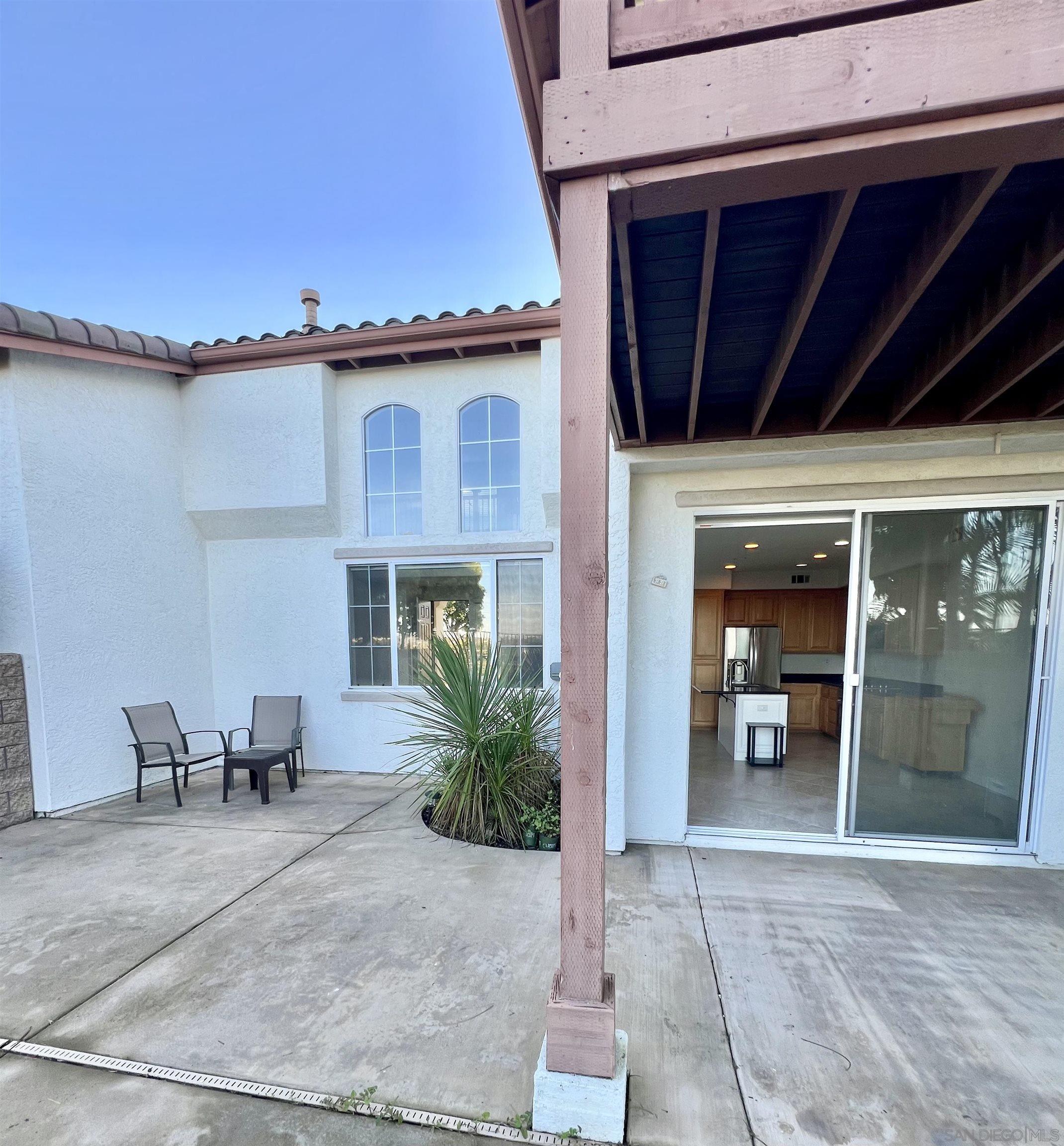 Detail Gallery Image 13 of 46 For 1736  Bluebird, Carlsbad,  CA 92011 - 2 Beds | 2/1 Baths