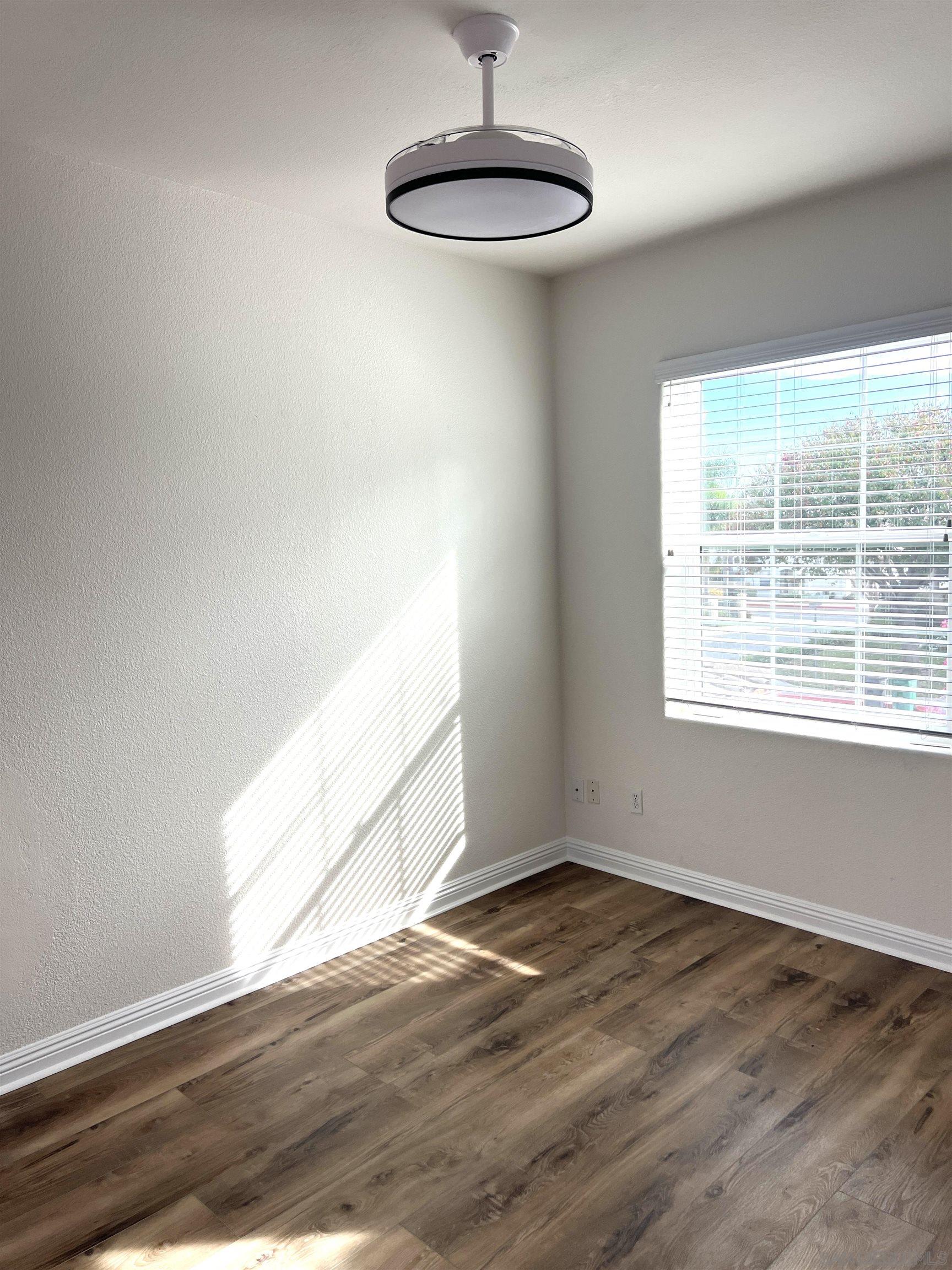 Detail Gallery Image 16 of 46 For 1736  Bluebird, Carlsbad,  CA 92011 - 2 Beds | 2/1 Baths