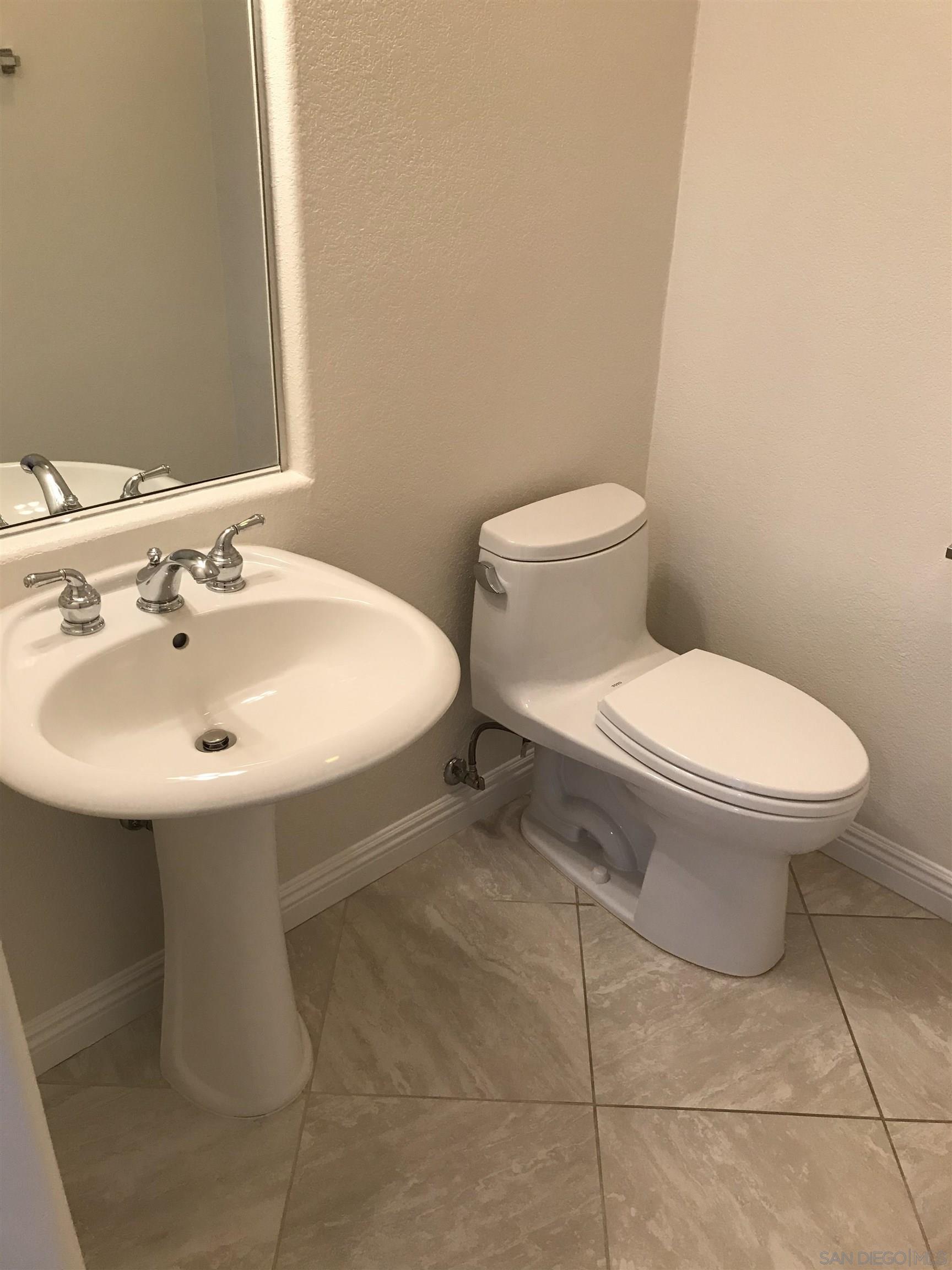 Detail Gallery Image 37 of 46 For 1736  Bluebird, Carlsbad,  CA 92011 - 2 Beds | 2/1 Baths