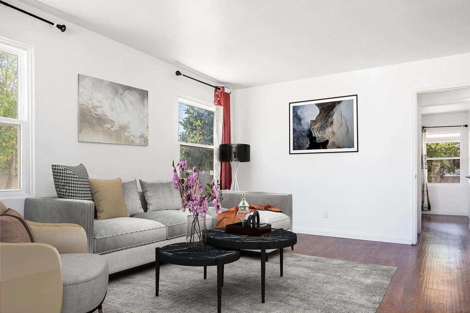 Detail Gallery Image 4 of 19 For 3416  Winlow St, San Diego,  CA 92105 - 3 Beds | 2 Baths