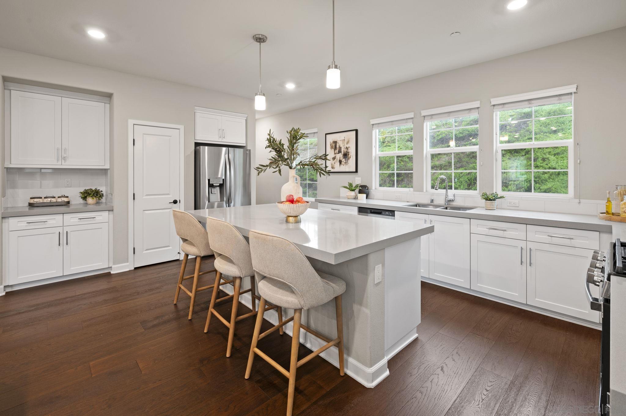 Detail Gallery Image 17 of 52 For 11036  Bryce Way, San Diego,  CA 92129 - 3 Beds | 3/1 Baths